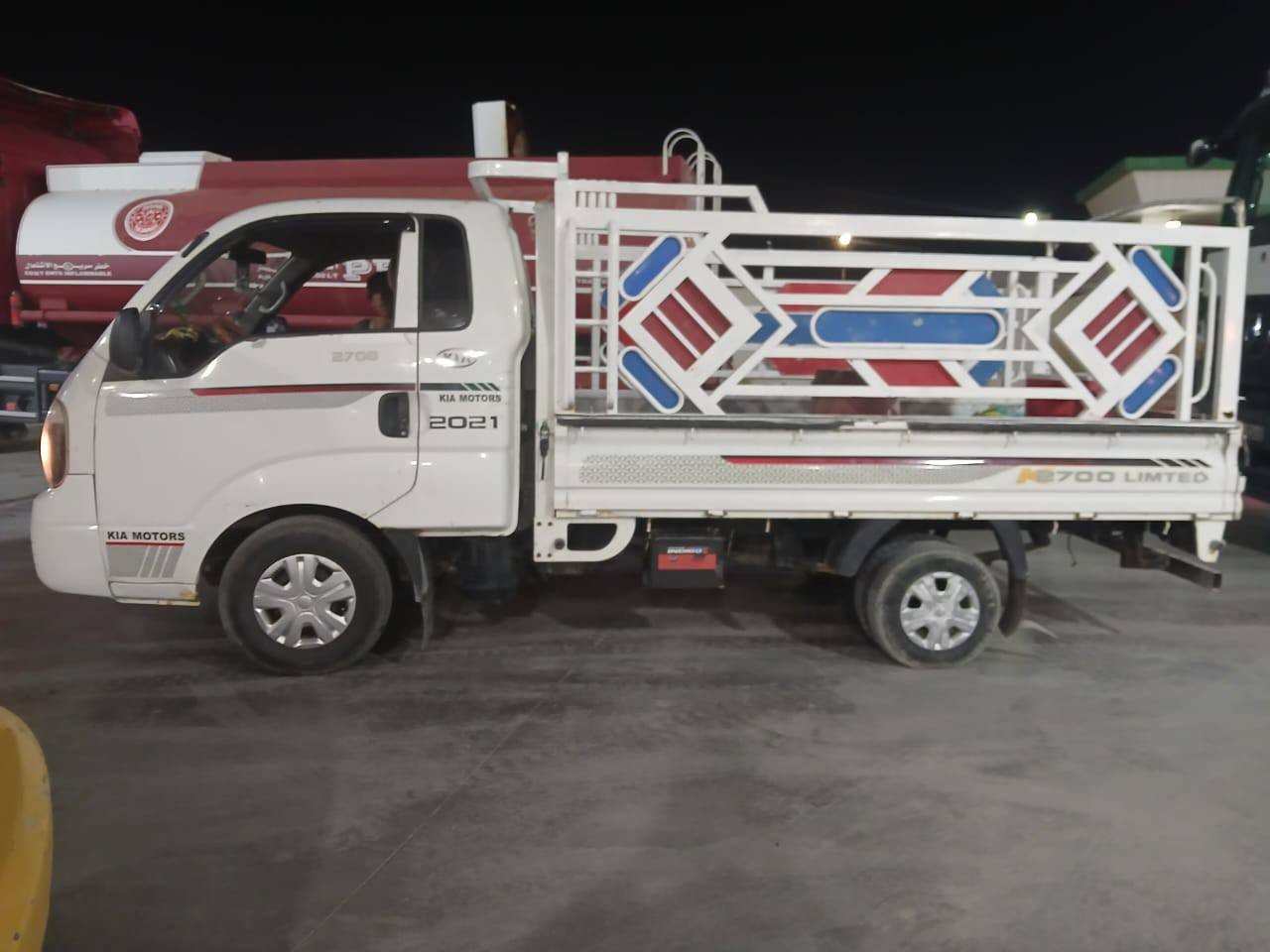 سلام عليكم كية بنكو موديل 2018 مكفولة شاصي ومكينة مكان السيارة السماوة انة مكلف بنشر وهاذة رقم صاحب السيارة رقم بصرة *********** ثامر ابو زينب
