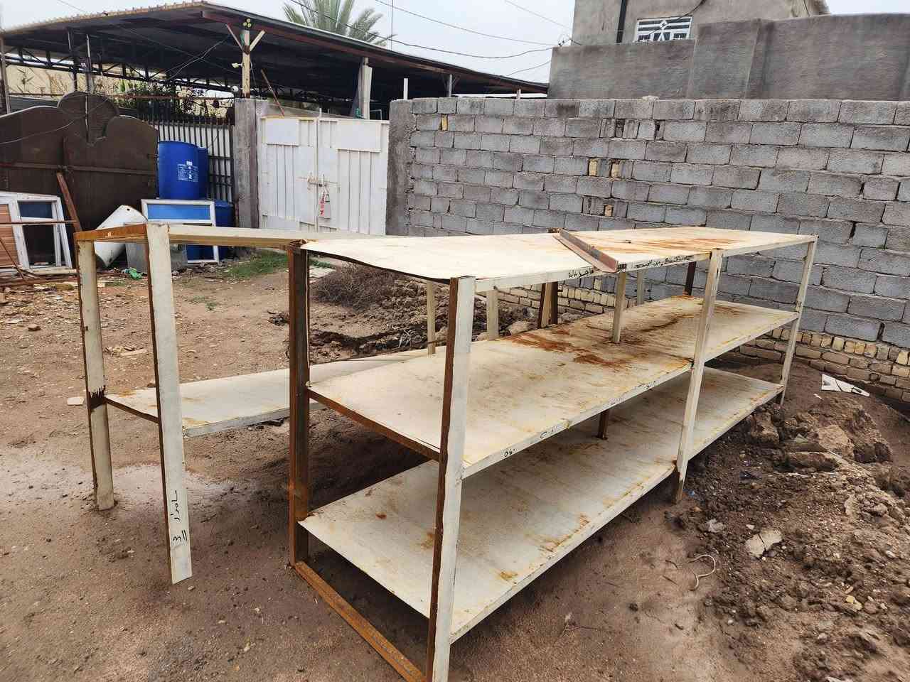 ميزحديد ثقيل  عرض١٢٠سم طول ٢٤٠سم ب٨٥
رف حديد او ميز حديد طول ٤٣٠سم وعرض متر وارتفاع ٣متر ب١٦٥
ميز ٢٥٠سم في ٦٠سم ب٣٥
ميز١٦٥سم في ٤٥ ب٢٥
ميز طعام تركي سطح كزاز ب٢٥
سكيبات خشب بالفين 
رفوف تركيه ١٢٠سم في ٢م ب٤٥
رف تركي ١٢٠سم في مترونص ب٣٠
ميز مكتب تركي ب٥٥
المسيب حي المعلمين٣ طريق سيد ابراهيم بعد السكه بكيلوين تقريبا بعد اسلاك الضغط العالي ب٢٠٠م 
بيت على جهة اليمنى
***********
يرجى الاتصال قبل المجيء
