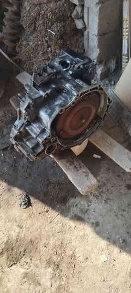 سلام عليكم عندي گير ابيكاء لبيع وتماتيك مكاني بابل لمسيب هذا رقمي ***********
