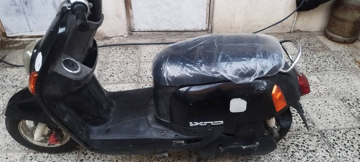 للبيع شغال سلف وهندر كامله سعره ٦٥٠ وبيه مجال مكاني بغداد *********** وتساب فقط

