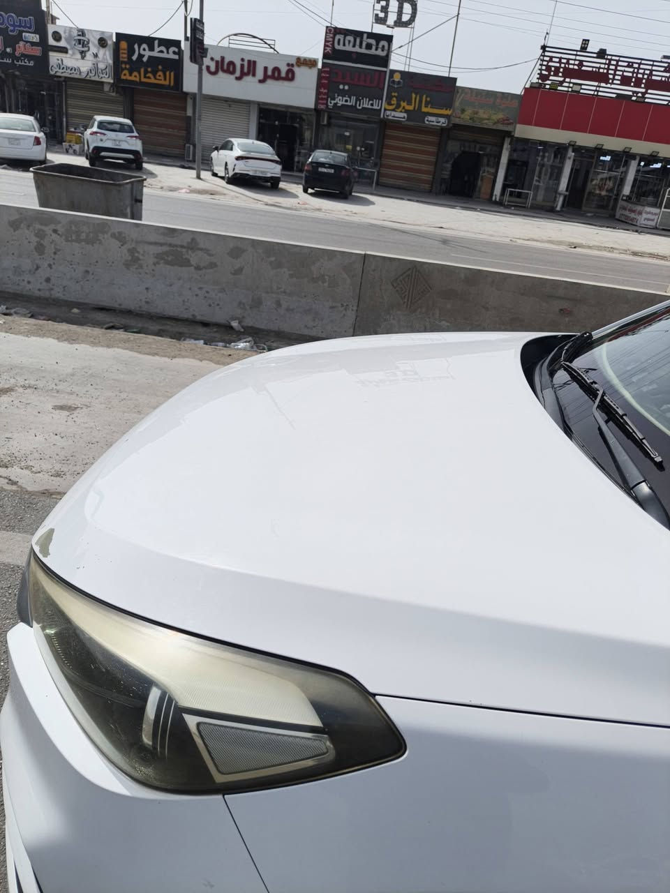 توسان 2016خليجي تحكمات استيىرن تبريد قطعتين لايت زنون حساسات أمامي خلفي شاشة بدون فتحة رقم إنكليزي بأسمي السيارة بيها حالوب للاستفسار الاتصال ***********العنوان بغداد
