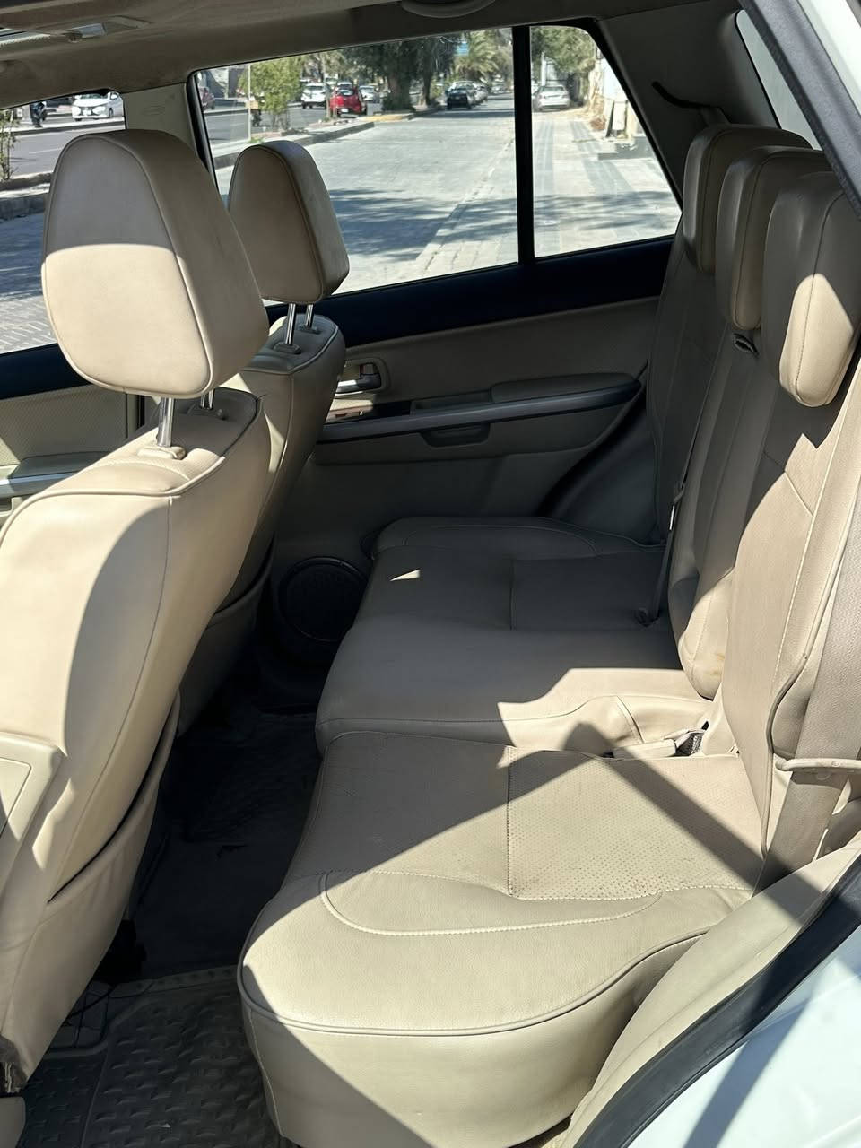 ساسوكي فيتاره 2016 فول مواصفات
محرك / كير / تبريد ثلج 

جداً نضيفه بدون اي نقص 

فول مواصفات بصمه / شاشه كامره سلايد روف

رقم كربلاء الجديد بأسمي

السعر 88 ورقه قفل 

مكاني بغداد

***********
