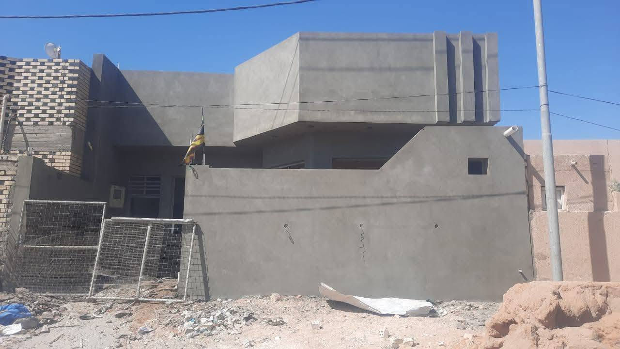 لباخ متفرغ حاليا شغل درجة اولى شرط اشراف هندسي سمنت وجص تصفير واجهات حمامات مطابخ 
كباله متر  ***********
