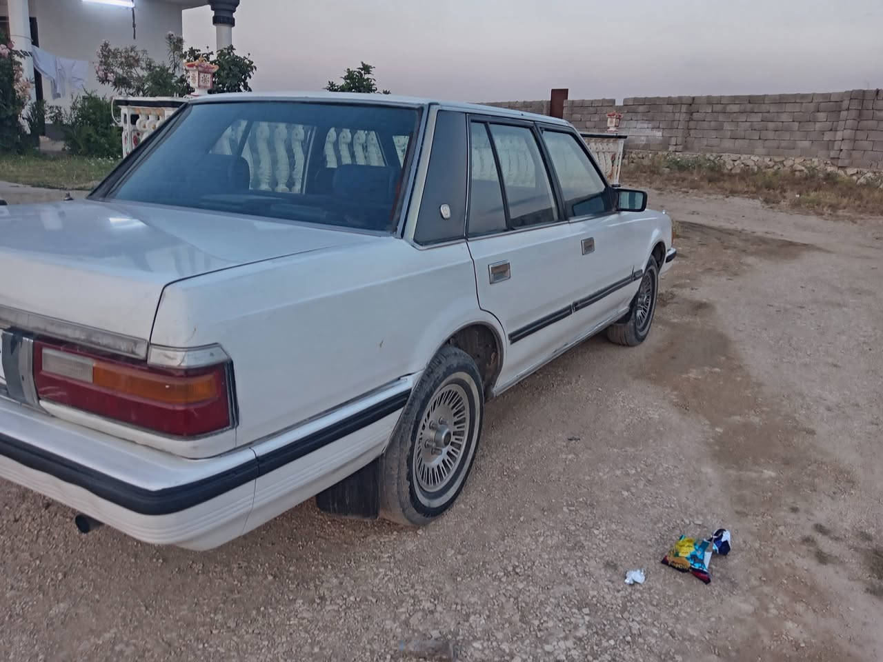 سوبر موديل ٨٥ رقم نينوى قديم سنويه ساقطه 2015 بيها رشاش صبغ مكانات بدون معجون محرك وكير شرط كير تماتيك سياره جاهزه من كلشي السعر ٤٨ وبيها مجال ترهم معارض حسب القناعه عنوان الموصل كسك ***********
