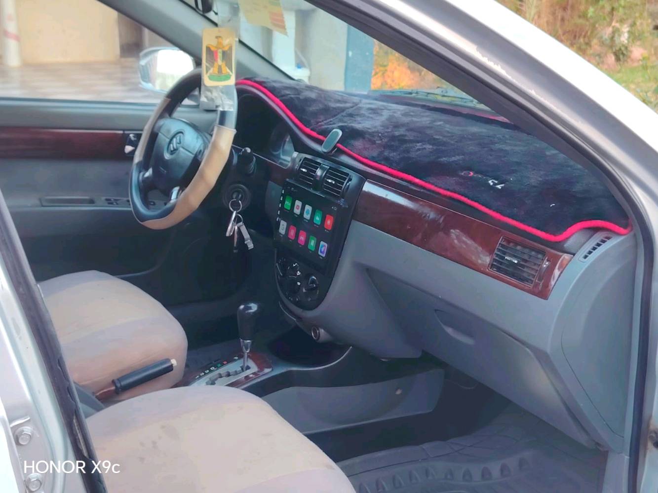  سلام عليكم اوبتره فورنزا اتماتيك موديل 2007 رقم بغداد دولي جديد سنويه ٢٠٣٠ شرط تحويل
محرك وكير اتماتيك ٢٠٠٠ بلاديات مرغوبات
تبريد منضومه كامله جديده شرط ثلج
بيه مكانت  صبغ  اقل الحزام مكفوله  من ضربه وخياس 
تخم تاير جديد حداديه امامي وخلفي جديده نعومته فول مابيه كل نقص كهربائيات كله شغاله سنتر كامله شاشه لمس كامره خلفيه السيارة كل نقص ما أبيها مكاني صويره سعر ٦٣ ورقه لشراي يتصل *********** *********** بيع فقط
