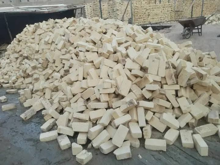 سلام عليكم طابوگه درجه اولى شرط بيرنا قوه ولونه قالب شرط العدد   4200 وانا بخدمه الزبائ ن بي واتساب هذا ...‏‪***********‬‏
