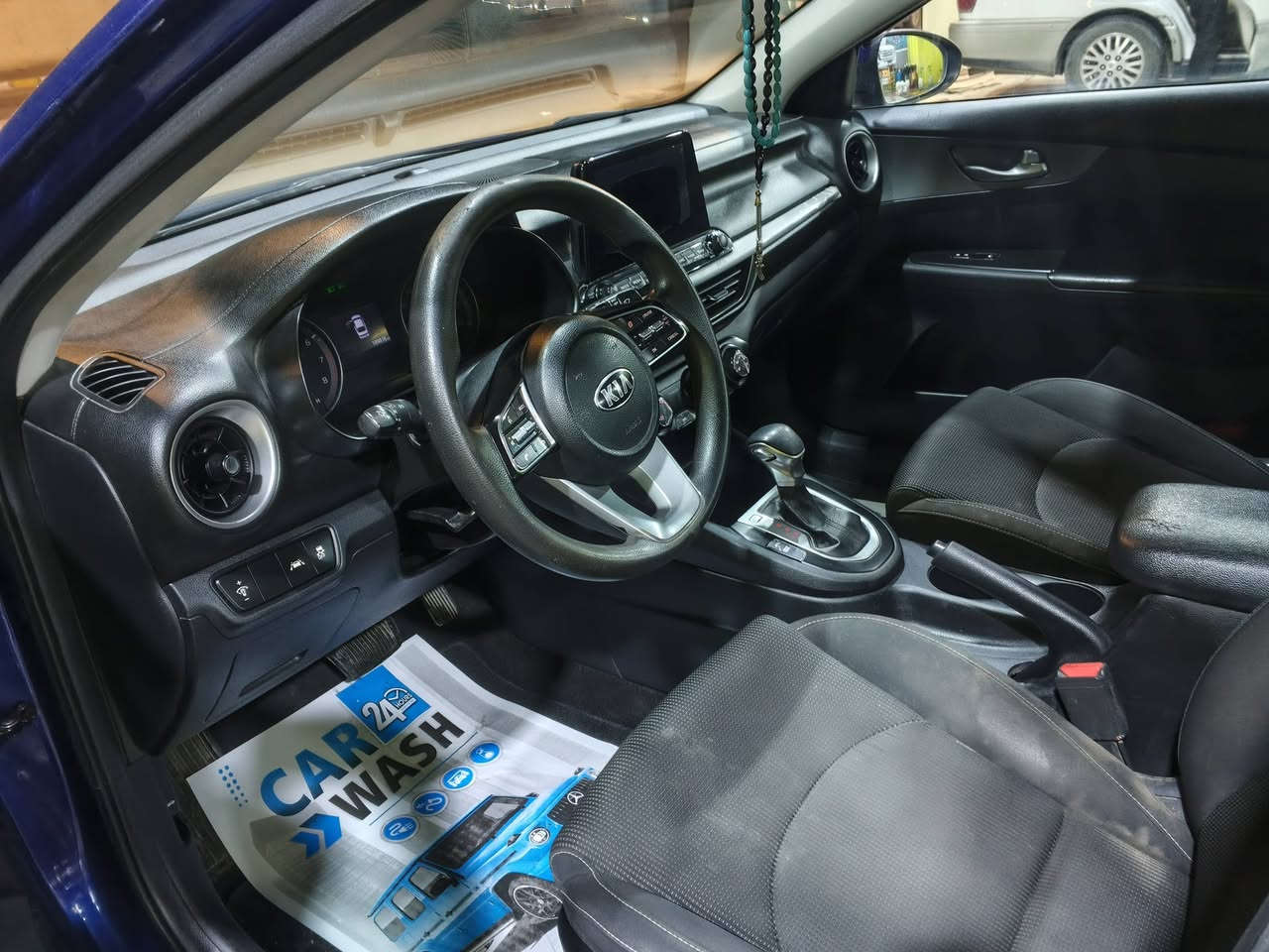 سلم عليكم فورتي موديل 2020 سياره نضيف حادث امريك كلين وبلعراق صار بيه
مكانين بارد مابينات رادار امامي سيه حلوه رقم نجف معوقين 
سنه وتفك ماشيه 190 مل سعر 126 وبيه مجال مكاني النجف 
***********
