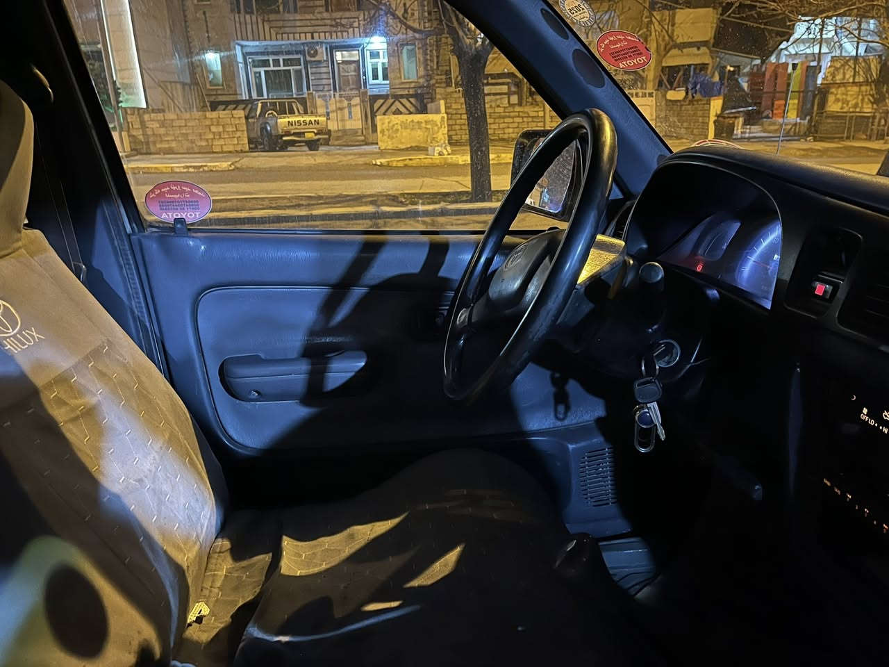 «سەرەتا بە ناوی خوا » توێتا پیکاب ٢٠٠١ ڕەقەم سلێمانی گێڕ و مەکینە بە شەرت سەنەوی تا ٢٠٣٠ تازەیە   شوێن / سلێمانی /ڕەقەم *********** ڤایبەر و وەتس ئەپی لەسەرە ڕەقمەکە
