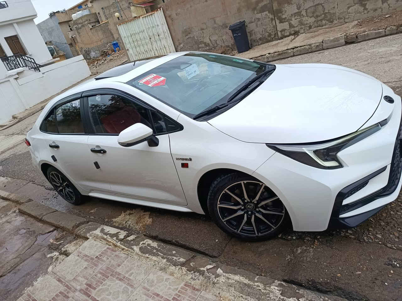 كرولا موديل 2024 هايبرد  او بنزين محرك 18 فول مواصفات GR سبورت بدون صبغ بدون تعديل بارد سياره بسمي تريد تحويل تريد وكلا مكان سيارة عقره تلفون كورك بيه وتساب ***********. آسيا *********** سعر 156 سونر هم موجود
