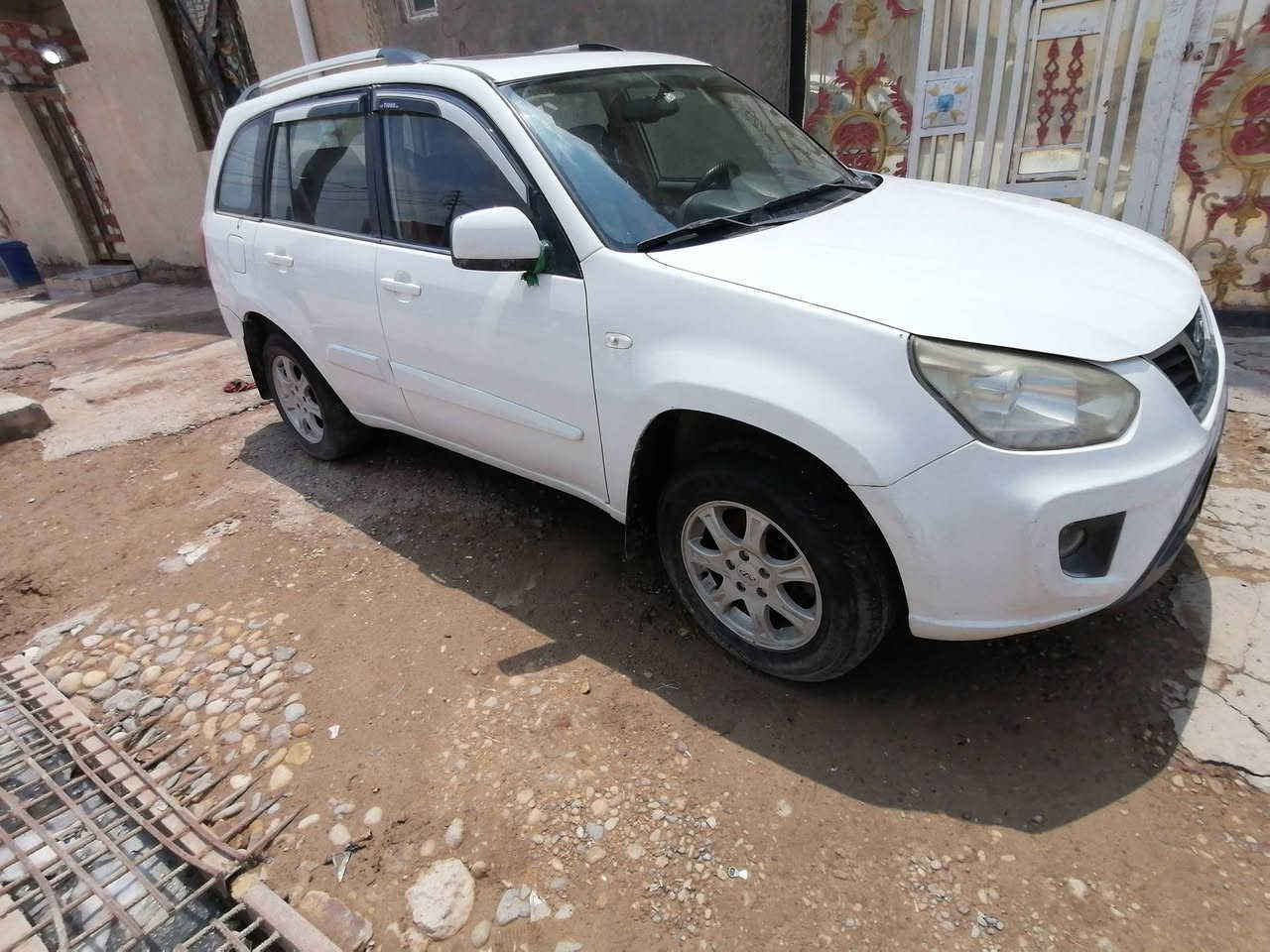 للبيع شيري تيكو ٢٠١٤ للبيع ماشية ٩٧ قابلة للزيادة سنوية ٢٠٢٧ مداور ثاني يوم رقمها بغداد سعرها ٧٤ وبيها مجال مكانها ناصرية اتصال  ***********
