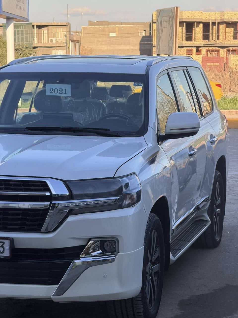 للبيع 
لاندكروز 2010 محدثه 2021 داخل خارج اصلي بالشركه /////رقم 

بغداد تحويل مباشر اخوان لحد يكول قرار جديده ماعرف شنو بشرط انطيك تحويل وضمان 

سياره جديده كلش مال جناي بيها نصبه تخبل بيها تراي مال زيرو 

سياره احلى من الصور كير محرك صدر تخم تاير فحص كلهن 
 
العنوان/ديوانية /أم الخيل 
‏***********
