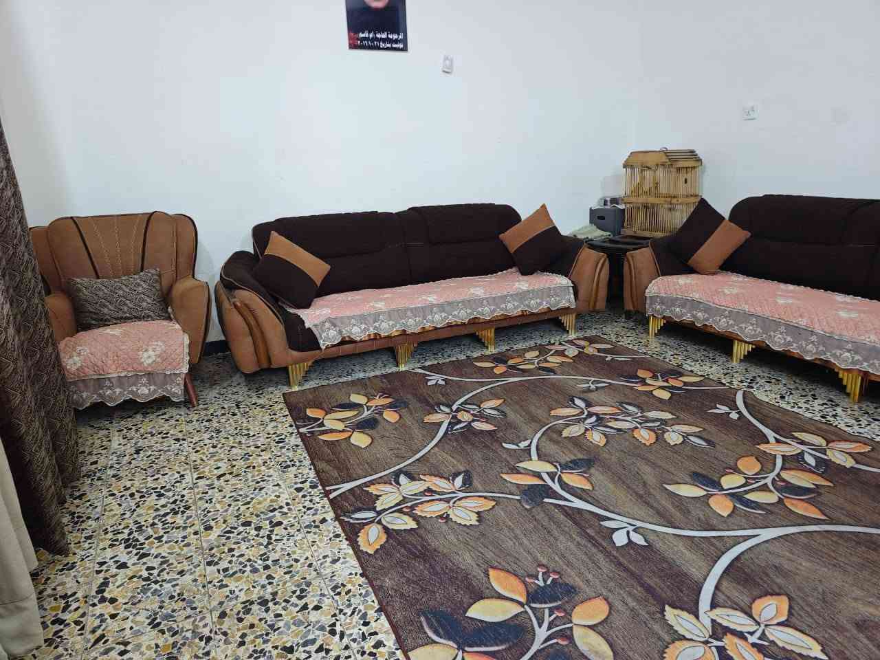 السلام عليكم تخم قنفات تركي درجه اولى ماخذه ن مليون ونص واريد ابيعهن ٧٥٠ ألف لغرض الانتقال لمكان اخر وبيهن مجال الشراي يتصل *********** المكان كوفه حي ميسان نسبه النظافه ١٠٠/١٠٠
