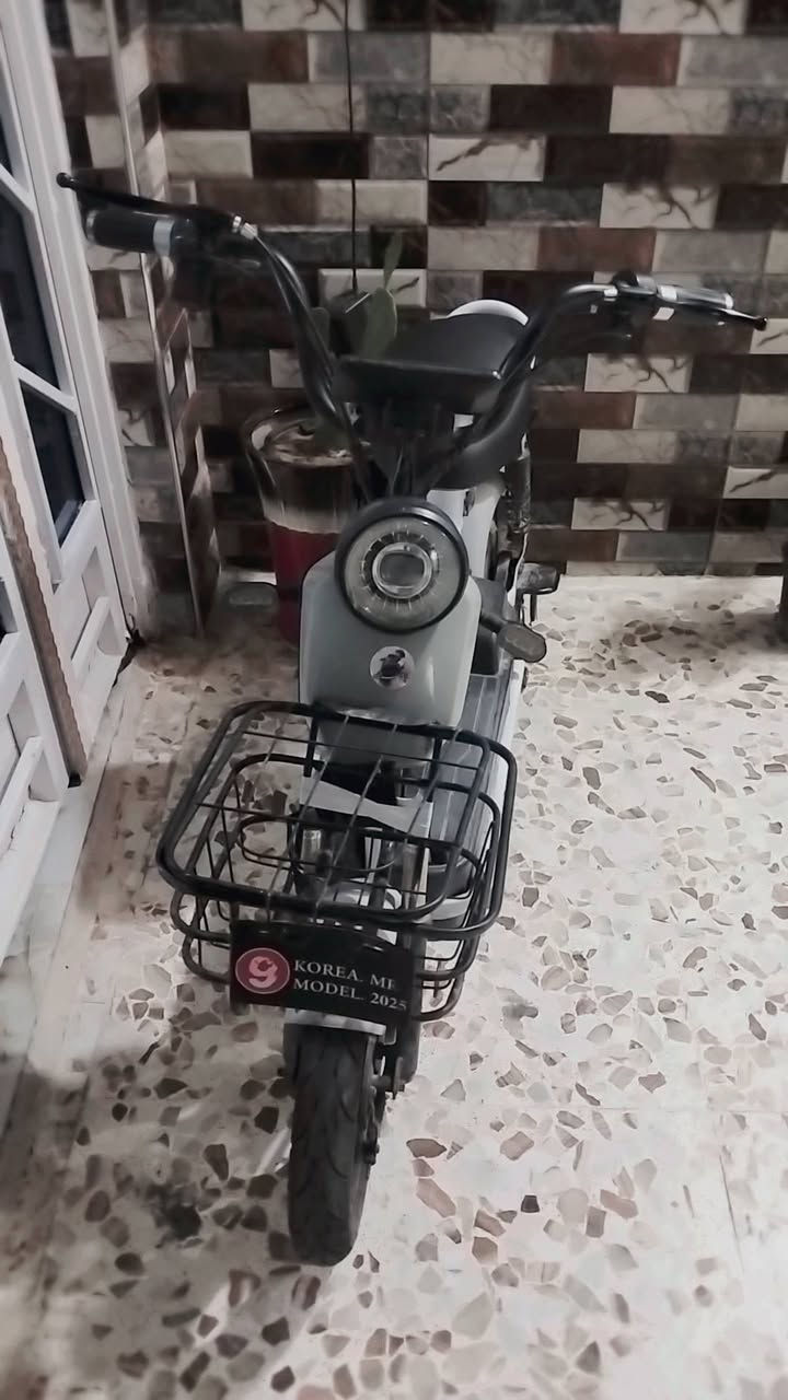 السلام عليكم دراجه شحن كلشي شغال بيها مابيها اي نقص للبيع ب150 قفل بكوت حي زهراء وهذا رقمي 
***********
