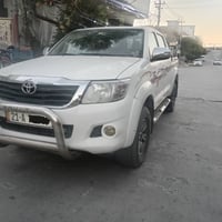 هايلوكس • ٢٠١٣ • رقم سليماني