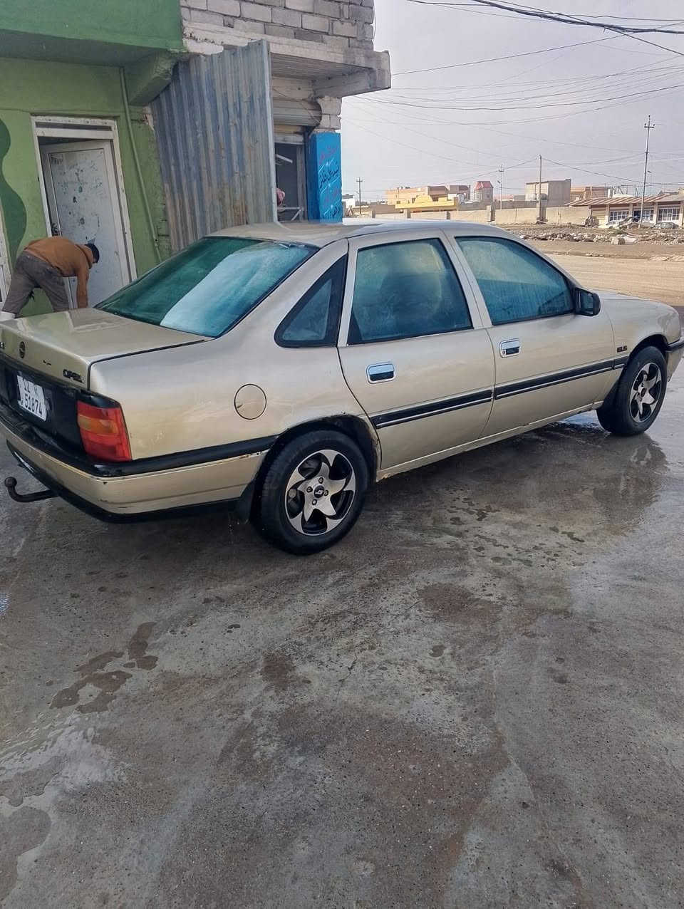 السلام عليكم اوبل فكترا حجم ١٨ رقم جديد طخم جديد سياره مابيها ظرر صبغ جماليه مايعوزها ربع جاهزه السعر ٤٨ وبيها مجال ***********
