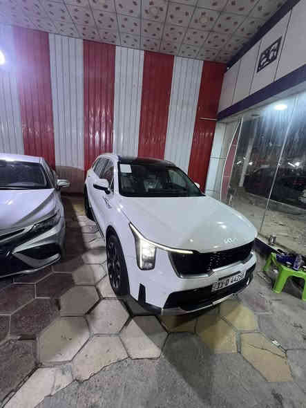 بحالة الزيرو سورنتو 2025 ماشي 32 
🔥داتا شوو 🔥 شاشة متصلة كبيرة ويل 🔥2️⃣0️⃣ 🔥
رقم بغداد الدولي
v6.  3500
مواصفات السيارة
بصمة
داتا شو
قماره بنرامه
ويل 20
تشغيل عن بعد 
هاند برك كهرباء
كراسي كهرباء 
صندوك كهرباء
دشبول شاشة متصل داتو شاو
لايت زنون
Led زنون
بك لايت led
حساس امامي
حساس خلفي
ويل كب كروم  
بردات خلفية
7 راكب
تحكم مقود
درايڤ مود 
اوتو هولد 
شاحن لاسلكي
كير ماوس
تبريد 3 قطع
تحكم شاشة وتبريد لمس 
بلوجكتر زنون
مانع انحدار 
مانع انزلاق
اريل رادار
كامرة خلفية
🚙 معرض النمور الجديد 
                 لبيع وشراء السيارات 
                البيع النقد او المرواس
                  لا يوجد نظام أقساط
رقم ***********
واتساب ***********
