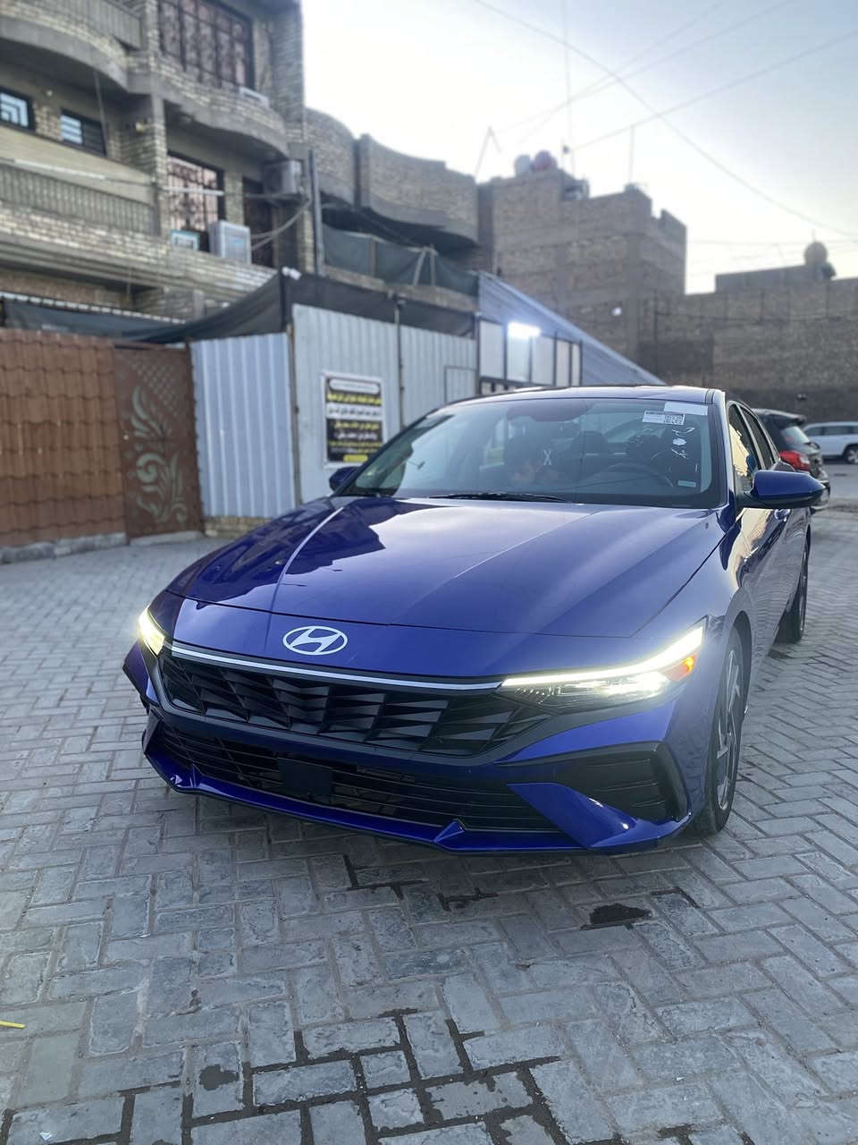 ✅النترا موديل 2024 وارد امريكي
مواصفات فول ماعده كشنات لون ازرك
شكل الجديد
رقم فحص (تترقم بغداد )

✔️محرك 20 دوش المرغوب
✔️بصمة و تشغيل عن بعد مع فتح صندوق ذكي
✔️ثلاث انظمة قيادة( ايكو ، نورمال، سبورت)
✔️شاشة دجيتال
✔️ليد دشبول
✔️ حساسات
✔️قيادة ذاتية ومثبت سرعة ذكية
✔️اوتو هولد
🔴بعد اهواي بيها مواصفات 

🔴بدون حادثه سياره كنيل ضربته بَسـﮧ دعاميه 
 بدون ايرباك (ايرباك ما طاگ) 

✅السيارة جديدة واحلى من الصور وما ناقصها اي شي 

💵 السعر 160$ وبيها مجال بسيط
توصل على هذا رقم ***********
