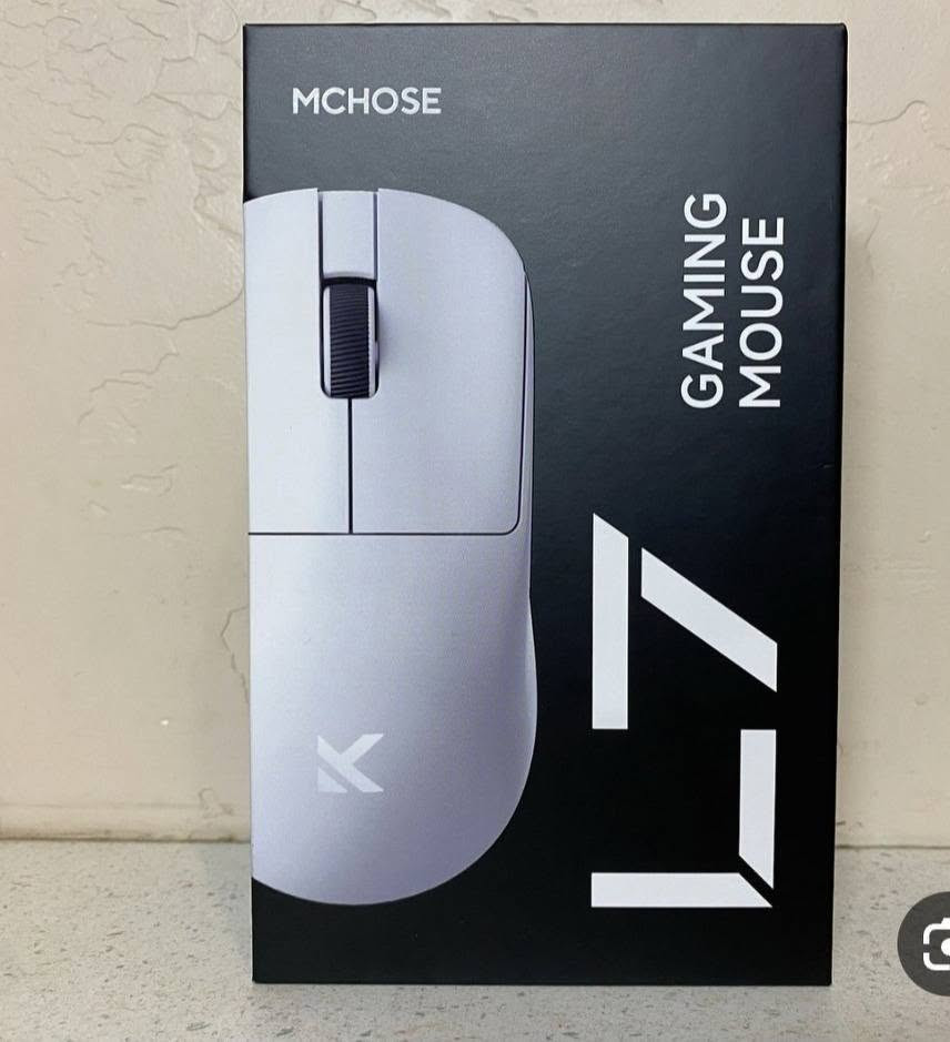 ماوس اصلي MCHOSE L7
بالكبس حط سعرك وبالعافيه


**إذا كنت صاحب هذا الإعلان وتريد حذفه لأي سبب، رجاءا أرسل رسالة إلى الدعم الفني**