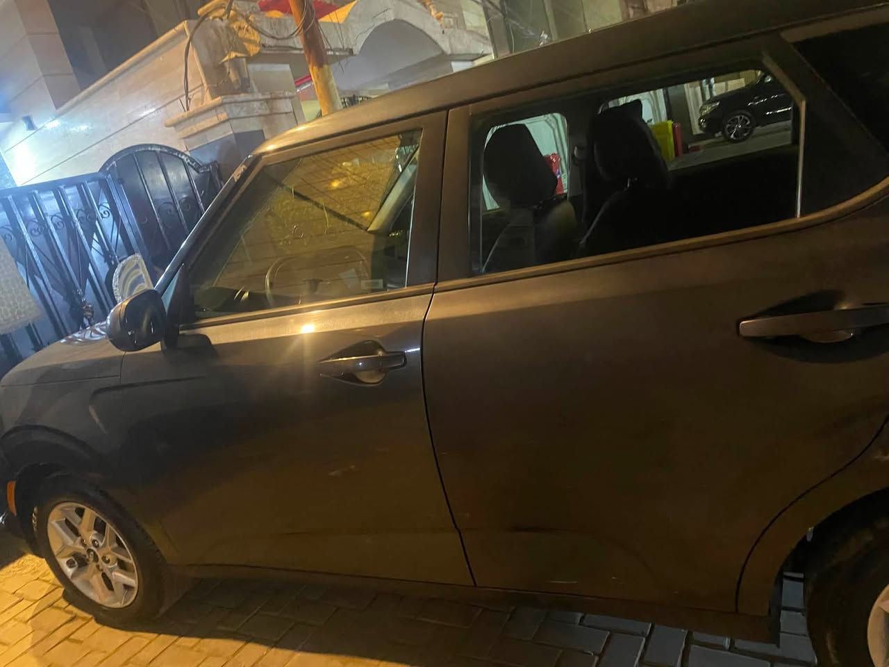 السلام عليكم
سيارة صول 
موديل 2020
محرك 2000 دوش
وارد أمريكي 
الرقم:***********

السعر 140 ورقة وبيها مجال .
