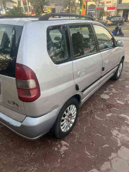 ‏السلام عليكم من رخصة الأدمن 
‏ميسيبوشي ياباني اصلي 
موديل 2001
‏رقم السليمانية 
باسمي سنوية جديدة 30
هزة جديدة 26
سيارة بلادية بدون صبغ 
بدون حادث 
‏ المحرك 4 سلندر اخير من الله 
كير اوتماتيك 
سنتر الوك ريموت 
كهربائيات كلها شغاله 
لايث زنون 
حداديه اخير من الله 
تخم تاير جديد 
‏ايرباكات كلها سليمة 
‏تبريد ثلج 
دوشمة جديده 
سيارة جداً نظيفة وجاهزة 
‏ كاميرا خلفية ،
 جام كهرباء 4
سيارة 5 راكب )
العنوان بغداد مدينه الصدر 
‏للأتصال ***********
@إشارة
