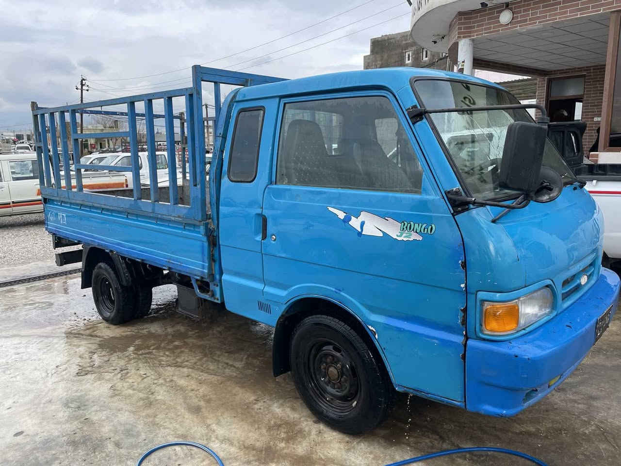 سەنە وی  وەکالەتی لە گەڵە    کەفیلی  مەدەنی دەم
کارەبای  کامل ئیش دەکات
27 وە رەقە
شوێن  سلێمانی *********** السليمانية, العراق
