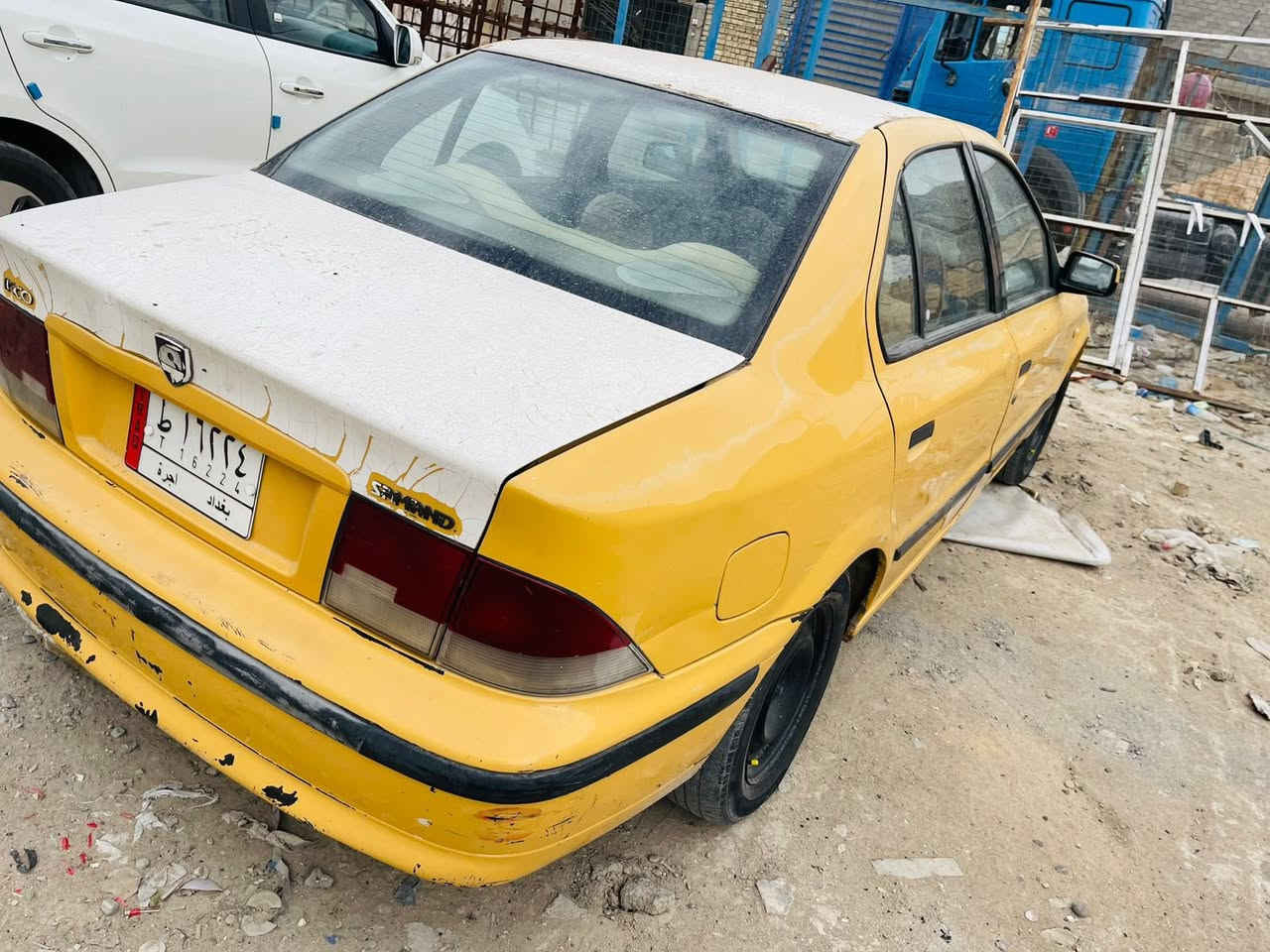 سلام عليكم سمند للبيع موديل 2011 كير محرك فرنسي  سعر 30 وبيه مجال ***********
