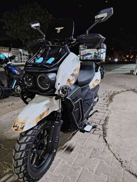 السلام عليكم دراجه اباتشي جديده. مستخدمه 50 يوم السعر. 1200 العنوان الصقلاويه. ***********. وتساب او خابر
