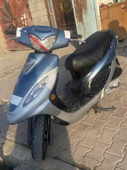 سلام عليكم دراجه لبيع كامكو في 1 دراجه مامفتوحه سعر ٤٥٠ الف بيهه مجال لشراي ممكلف بنشر رقم راعيهه ***********
