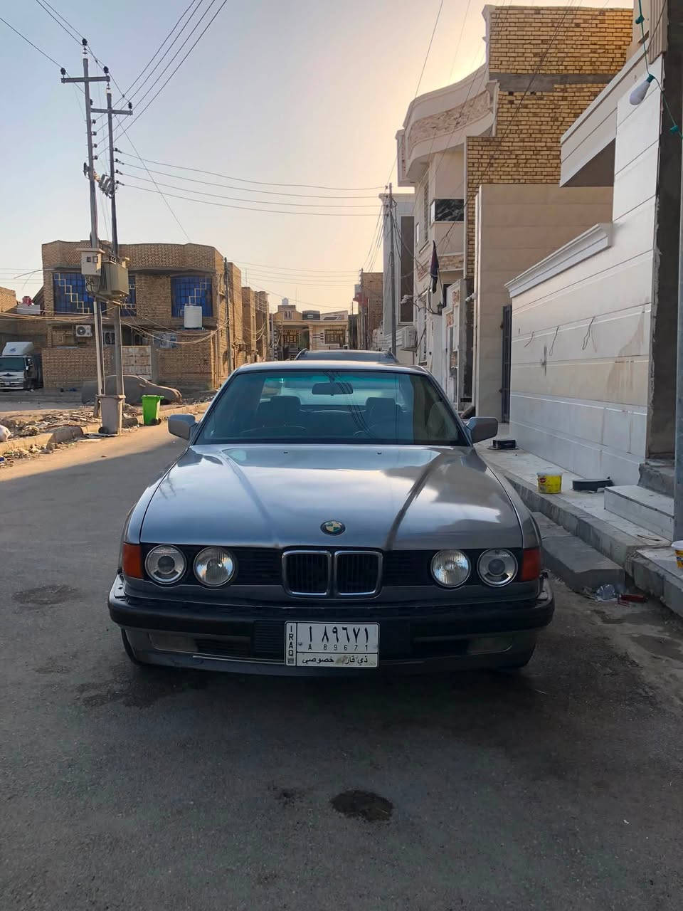 اسلام عليكم بي ام 735i  موديل 1991السياره جاهزه مكينه كير حداديه كهربائيات على بلادي  غرفه توني شادها صاج الملكيه كفاله من الضربه والخياس  مصبوغه عام لجماله فقط 
مداور ثاني يوم المكان الناصريه المركز  السعر 55 وبيها مجال بسيط
***********
