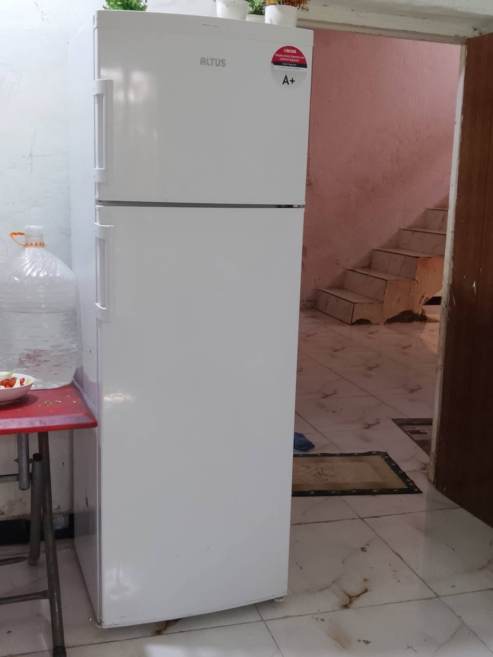 غراض بيت للبيع كلمن وسعره 
الثلاجه ب300
المجمده ب150قفل 
الطباخ ب180قفل
قناني غاز 2 السعر 80 قفل
سنك قفل ب40
كاونتر 150 قفل العنوان حي الحكيم الشراي يتفضل خاص


**إذا كنت صاحب هذا الإعلان وتريد حذفه لأي سبب، رجاءا أرسل رسالة إلى الدعم الفني**