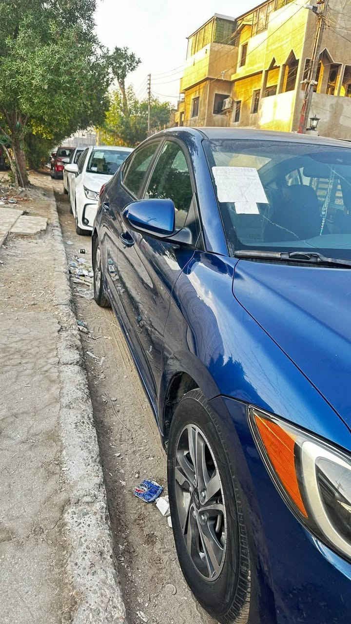 السلام عليكم
النتره موديل ١٧ وارد امريكي ضرر امريكا دعاميه خلفيه وهنا بل عراق صار شبر صبغ بل جاملغ الخلفي جهت الصدر و البنيد بي بارد و انصبغ رقم اربيل السعر ١٠٨وبيها مجال 
رقم الهاتف واتساب ***********

