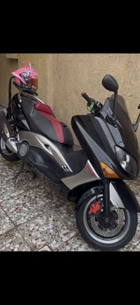 ورحمه الله T-MAX موديل 2008 🏅الدراجه كفاله عامه من كلشي   🏅تايرات جدد ...