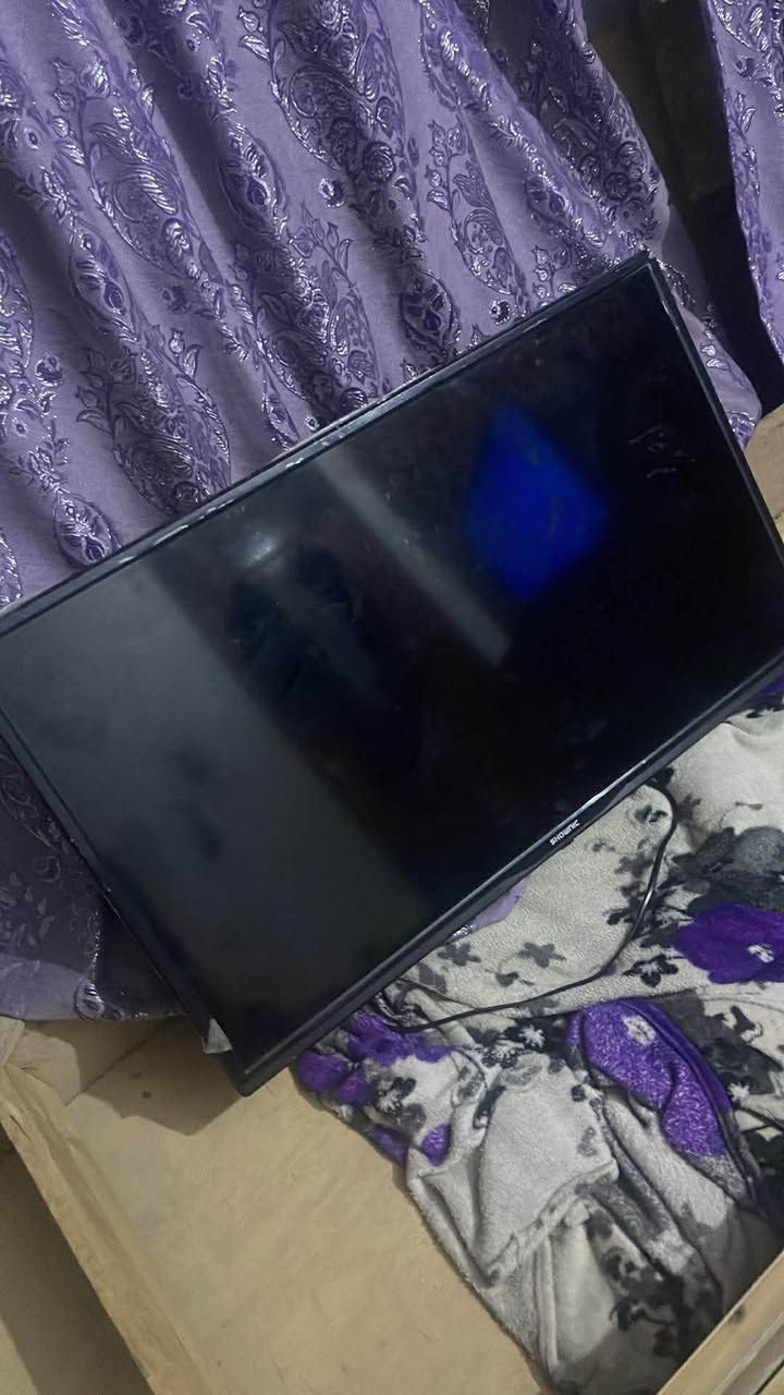 بلي 4 لوك ستيكر نظيف اخو الجديد فات اسود طافي احسن نوعية ما مفتوح قابل للتهكير يتهكر ب10 الاف يم حيدر شنشول  +بلازما شاشة نوعية شونك شغاله ما بيها كل مشكلة وألوانه حلوة + يو بي اس شغال بس بطاريته ضعيفة  +كل الملحقات جوستيك عدد 3  وحده اصلية عاطلة اثنين تجاري شغال + 3اقراص العاب قوية فيفا 21 عربية+ كول اوف ديوتي بلاك اوبس 4  +متلر كير كلهن شغالات بس ملاحظه صغيره كلش القرص من يأكله بطيء ومن يطلع هم وبس وما مأثر على الجهاز 
السعر 300 بي مجال قليل  للشراي حگ الجية 
مكاني ام بغداد حي اور الكبر والغزلان مقابل المدينة قطاع 26 ما انتظر احد  ابيع لان مستعجل ومحتاج افحصه الك حسب الأصول وانطيه الك ضمانه لحد ما استلم فلوسة بغداد, العراق


**إذا كنت صاحب هذا الإعلان وتريد حذفه لأي سبب، رجاءا أرسل رسالة إلى الدعم الفني**