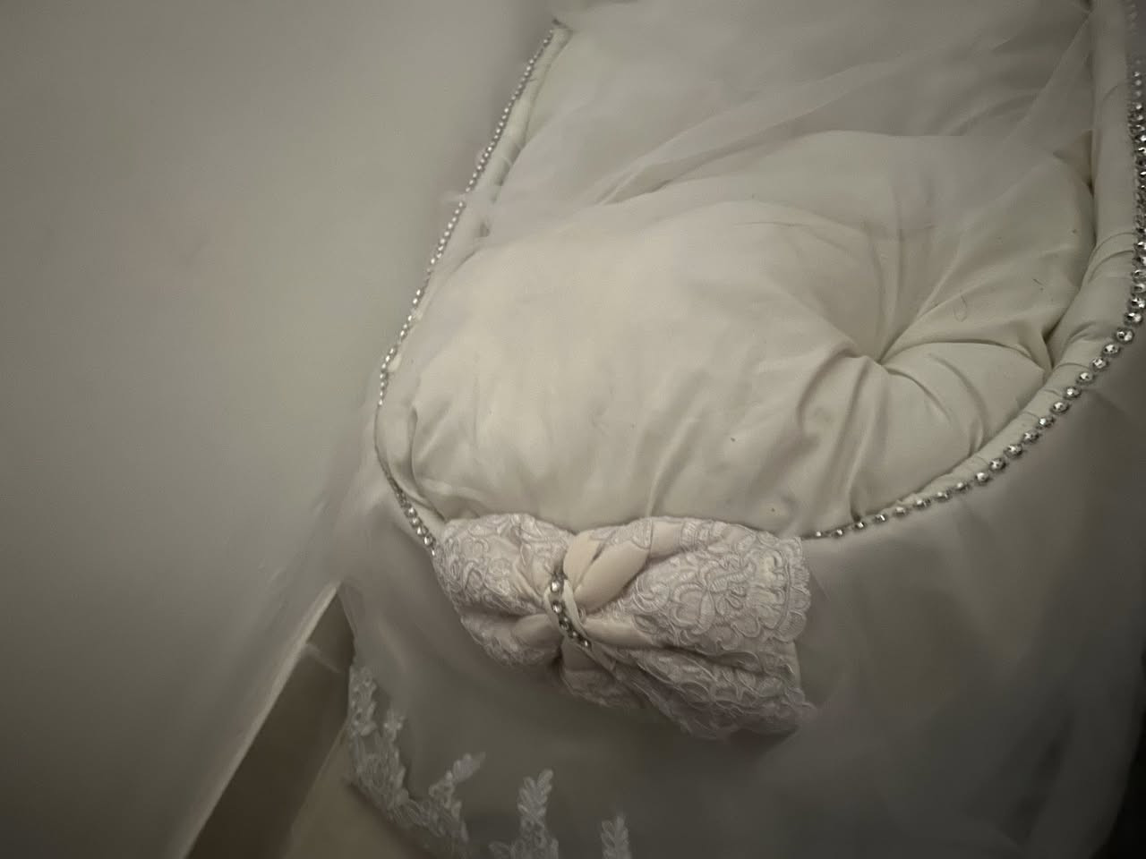 السلام عليكم للبيع كريكوت خشب نضيف جداً سعره 60
كركوت ابيض جديد هو والدوشك  ينفع للهدايا ً والواجبات سعره 30


**إذا كنت صاحب هذا الإعلان وتريد حذفه لأي سبب، رجاءا أرسل رسالة إلى الدعم الفني**