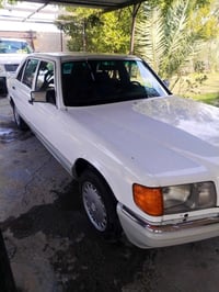 مرسيدس ٥٦٠ • موديل ١٩٨٥ • مكفول محرك وكير