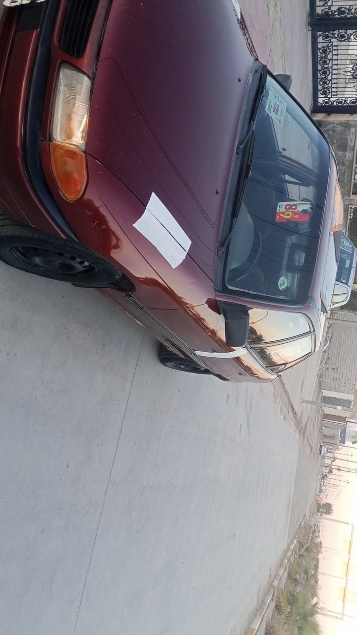 استرا موديل 93 محرك 18 رقمها اربيل السنويه ساقطه وصاله عشر سنوات السياره نظيفه حلوي رقم الهاتف *********** سعر السياره 35
