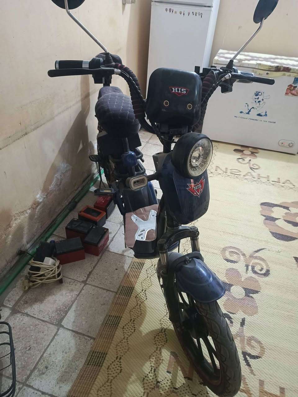 بايسكل شحن يحتاج بطاريات والشاصي معووج فقط الباقي كله نظيف للبيع بميه وخمسين النجف الاشرف حي الميلاد التواصل على الرقم ***********
