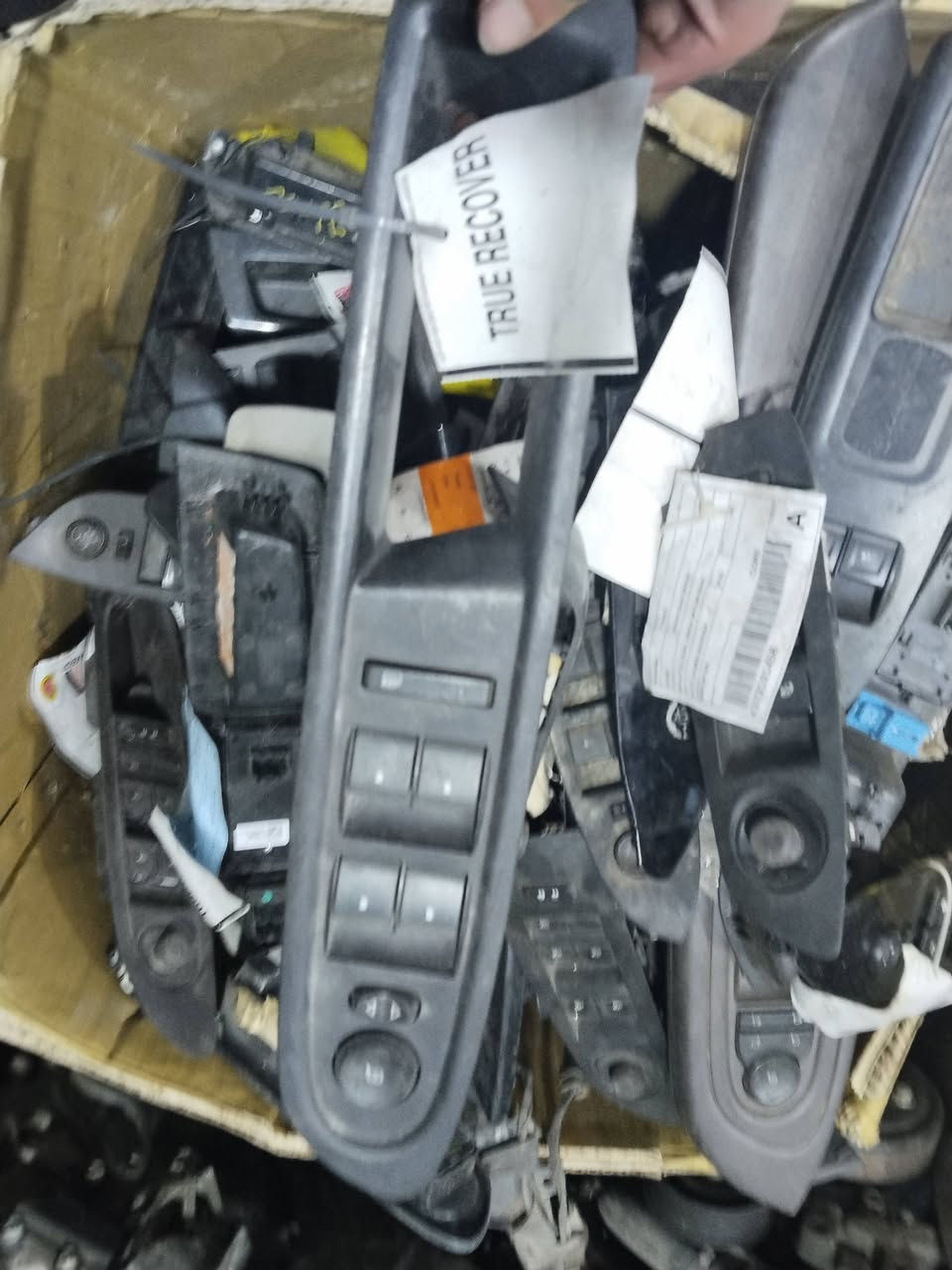 جميع انواع كنترولات الجام للشوفرليت للاستفسار الاتصال على ***********
