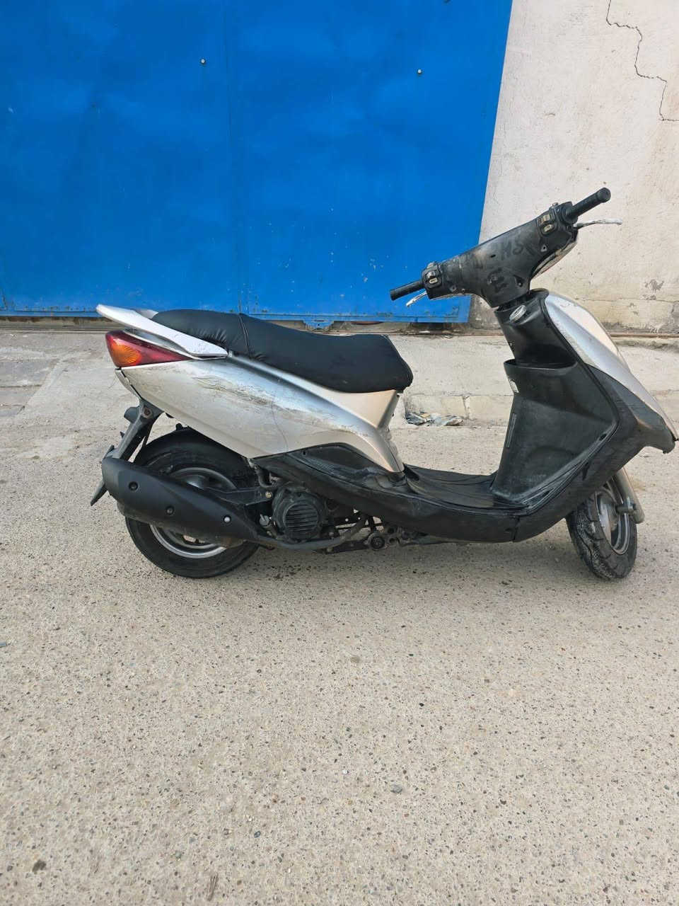 السلام عليكم بريز للبيع مكينه خير من الله كفرات ختم واحد اوراق كامله كلها شغاله نكره سلف بيهة صوت بكلجات بس السعر ٣٥٠ وبيها مجال قليل
المكان الشعب قرب محطه سما بغداد***********
