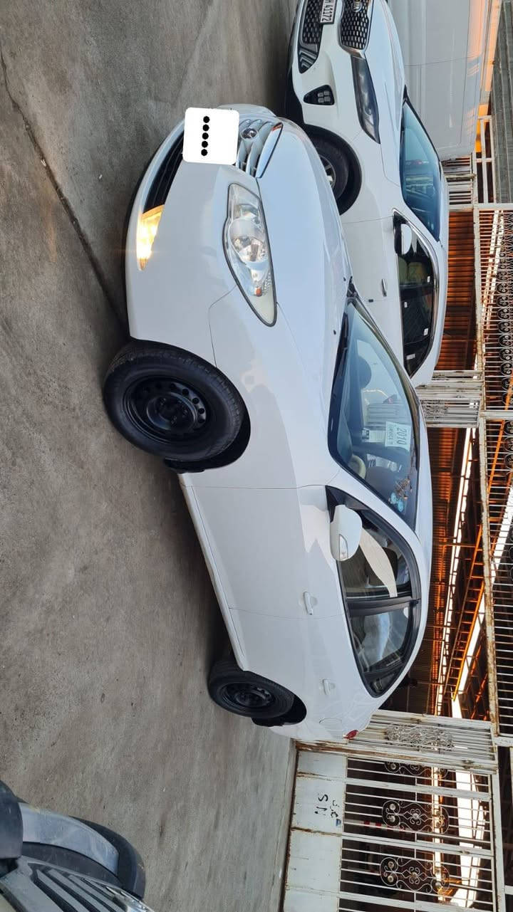 النترة 2010 كير توماتيك
 دكشن عالي ربع الباب بيها صبغ سيارة جديدة بيها كابون بنزين تريد وكالة تريد تحول سعره 116$$
عنوان: موصل 

***********
***********
