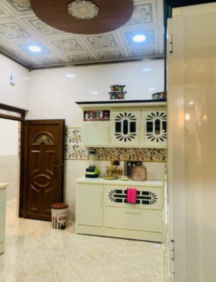 بيت للبيع حي القادسية التأهيل الطبي المساحه 150م  الوجه 5 النزال 30 البيت طابقين 3غرف صالة استقبال 3صحيات مقابل أسواق الجامعه  التحويل مباشر عرض الشارع 15م

للاستفسار :- مكتب نصير للعقارات 
العنوان :- تكريت ، القادسية ، وسط شارع قطعة 500
***********
نرفق لكم صور الدار
