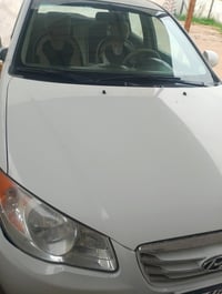 من رخصت مدير الكروب المحترم هونداي النترا موديل 2010 سياره حلوه وجاهزه...