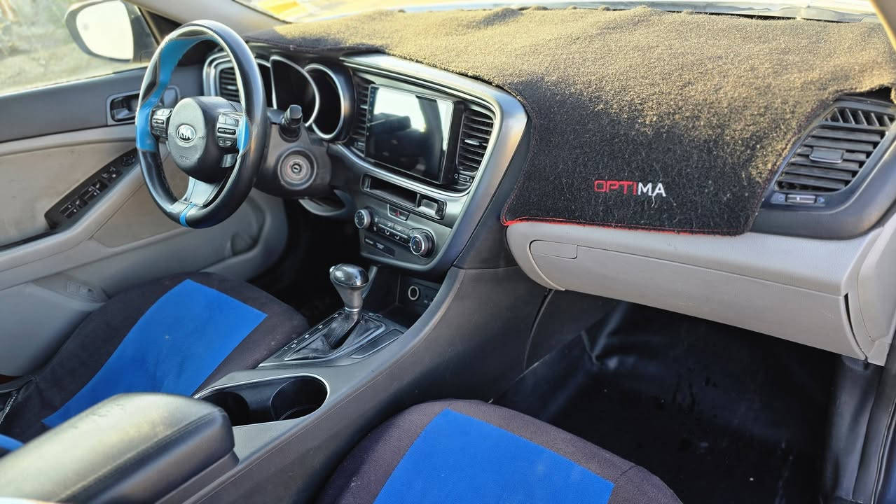 اوبتما 2015 امريكي تبديل جاملغ فقط
مداور ثاني يوم السياره جاهزه السعر 115 وبيهه مجال السياره موجوده برميثه الاستفسار 
***********
