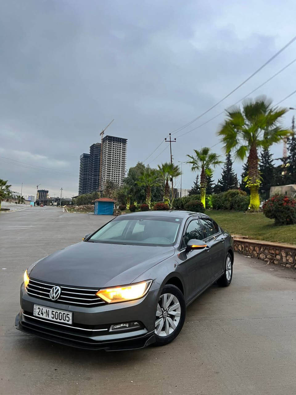 باسات 2017 الماني بدون دعم بدون صبخ 
محرك 14 توربو گير محرك بشرط 
رقم سنوي جديد تحويل وكاله بشرط 
سعر 124$ 
رقم موبايل ***********
مكاني دهوك زاخو, دهوك
