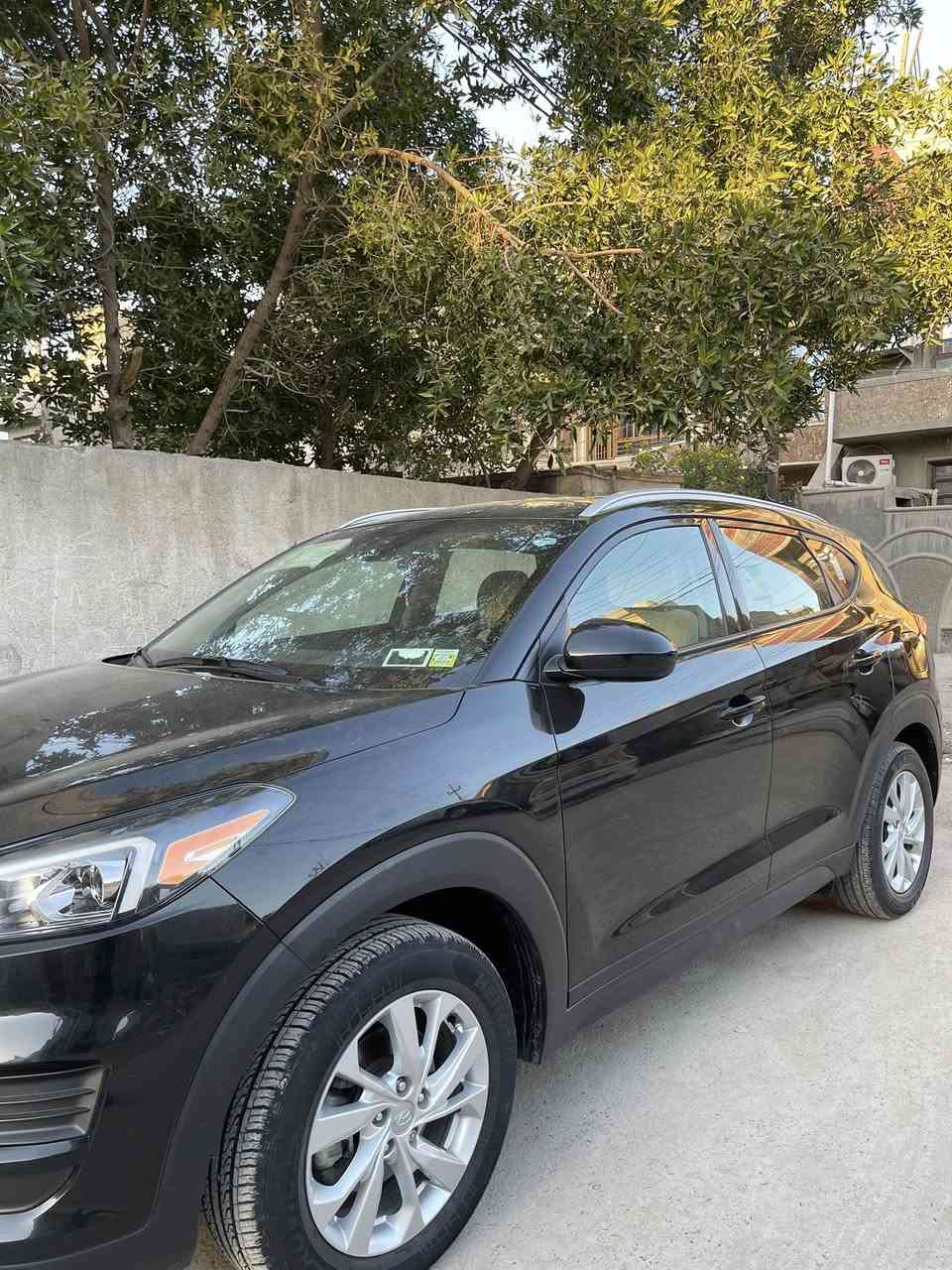 موديل 2021 ماشية 36 ميل رقم اربيل مكانها بغداد بيع فقط سيارة بجم كبس ايرباك بردة جهة السكن الحادث موضح بالصور سيارة حلوة ومناقصها شي سعرها 176$ وبيها مجال نص مواصفات بصمة تشغيل كرسي كهرباء فول حساسات ورادار
استفسار اكثر ***********
