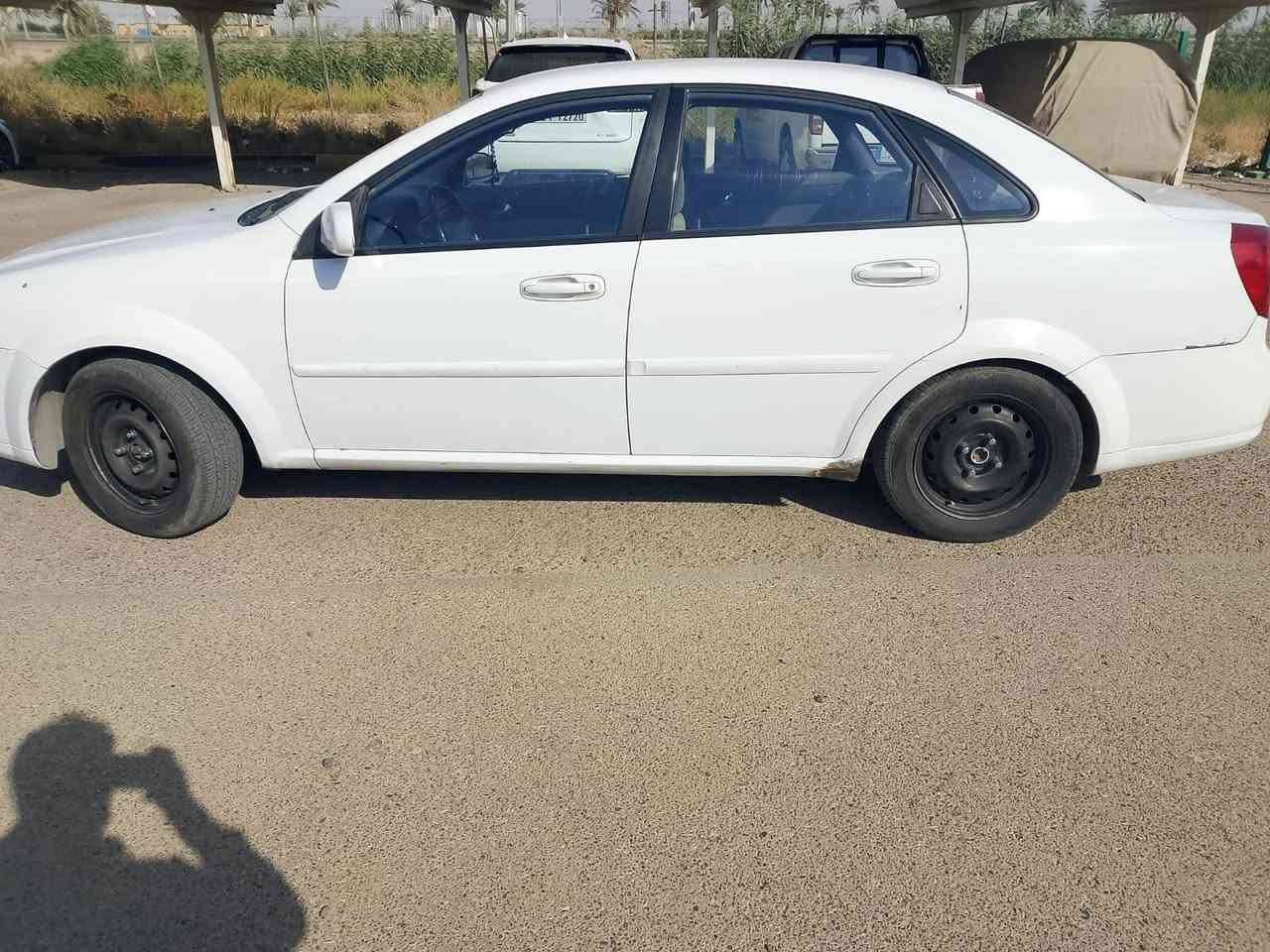 السلام عليكم اوبترا موديل 2011 خليجي رقم واسط مشروع وطني بأسمي تحويل ثاني يوم 
 صدر جديد
 تخم تايرات جديد
تبريد ثلج
سيارة نظيفة ومال بيت واحلى من الصور
 بيها بس الصندوق بارد و الدواسات الخلفية
مكان بغداد حي الجهاد 
السعر 82 و بيها مجال اي استفسار اتصل على الرقم ***********
