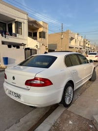 سكودا سوپرب • ٢٠١٣ • أوراق