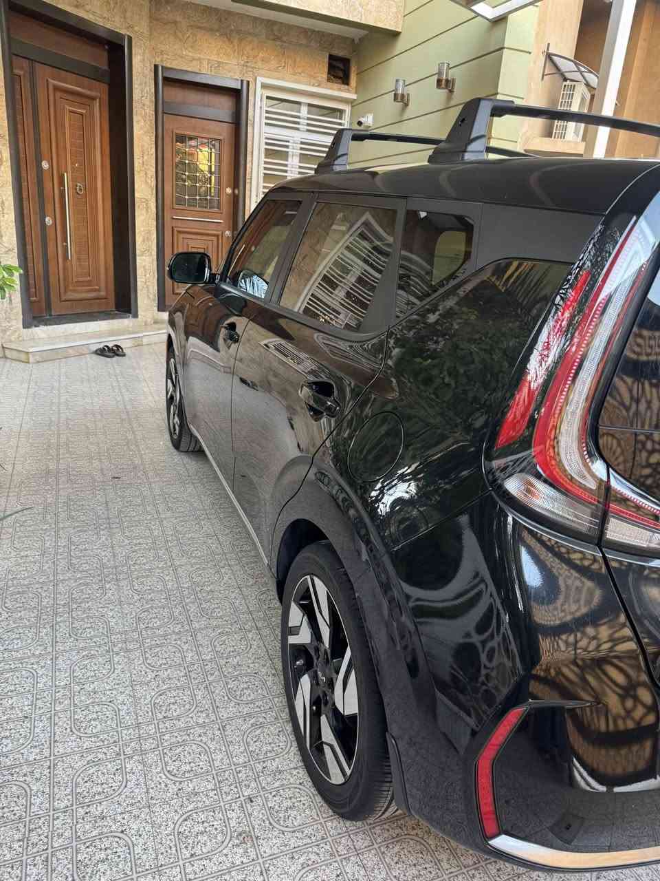 السلام عليكم
كيا صول جيتي لاين اعلى فئة بدون رقم  موديل 2025 

- السيارة ايرباكاتها سليمة ماشية (5)الف ميل

- السياره مكفوله كفاله عامه بيه صبغ مقدار أربعة اصابع بخشم البنيد فقط

-فتحة + بصمه +هاند بربك بصمه

-رادار امامي + رادار خلفي

-رادارت جوانب

-تشغيل عن بعد

-لايتات زنون +لد امامي + لد خلفي

-ستيرن جلد حرف D 

-تدفئة كشنات 

-تدفئة استيرن 

-مكينه 2000 دوش المرغوب

-كشن السايق كهربائي 

-وختم Soul 

-لدات داخلية وبالسماعات 7 الوان 

-ويل oكب كروم 

-بك لايت لد

-اشاير بالمري 

-شحن لاسلكي 

-سستم صوت  

-شاشه كبيرة

 -كامره  حساس 

-انظمة قيادة (SPORT,NORMAL )

السعر: (158$ ) وبيها مجال بسيط

مكان السيارة ديالى : بعقوبه الجديدة

للاستفسار اكثر الاتصال على :***********

غير متواجد على الفيس
