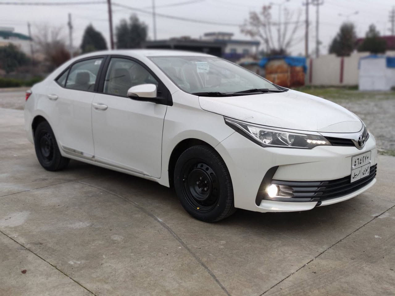 توێتا کرۆلا مۆدێل2018ی خلیجی مەکینە گەورە20
قەترە بۆیاخی نیەو بێلێدراو برغۆی نەکراوەتۆ
بەناوی خخۆمانەوەیەو وەکالەش دەکەینەوە
ه131هەزاری ڕۆشتوە 3سویچی بیلادی لەگەڵایە
تەحویلو غرامەشی بەشەرت حەفتەیەکە چوار تایەی لۆک خراوەتەژێری گێڕو مەکینەی بەشەرت نەکراوەتەوە
خراوەتە ژێری تەبریت ساردوو گەرم بەشەرت
سعریشی 153گەڵاو مەعمەلە
گەر موشتەریت تەلەفون بکە لە خزمەتام 
***********//*********** حلبجة, السليمانية
