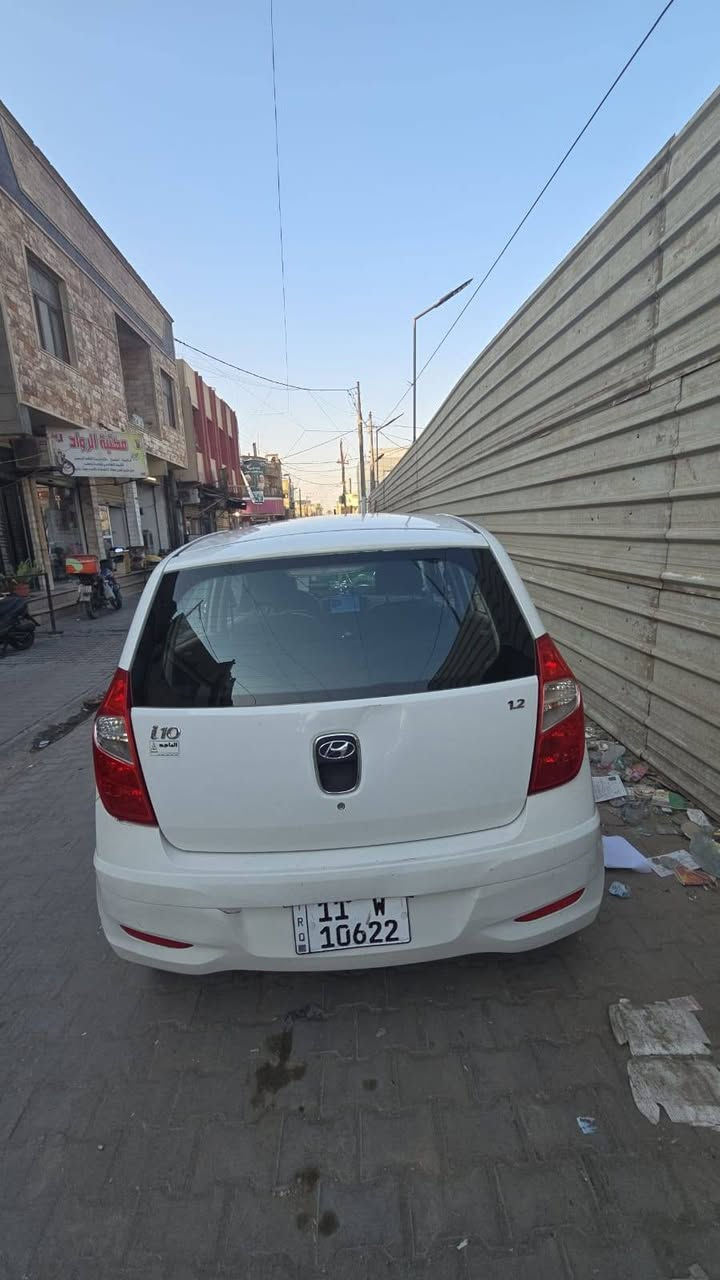 السلام عليكم
سيارة للبيع 
i10
 موديل 2015
مكينة 1200
كامرة امامية وخلفية تعمل ٢٤ ساعة
شاشة جديدة
 
تبريد وتدفئة شغال 
سيارة نظيفة ما متعوبة مال جناي طالبة اشترتهة على كد تتعلم بيهة سياقه وطخاتهة بسيطة ما مأثرة عليهة
صفر غرامات تحويل سنوية ثاني يوم 
السعر ٨٥ وبيهة مجال بسيط 

للاستفسار ***********
